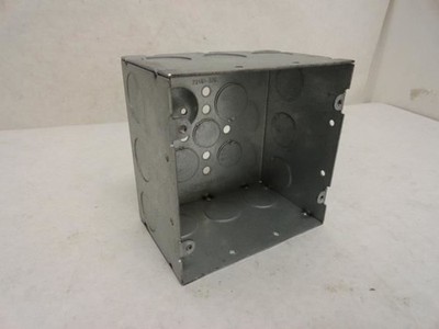 208793 New-No Box; Garvin 72181-3/4 Lot-2 Junction Box; 4-11/16'' Sq; 3'' Deep