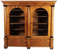 Antike sehr große Biedermeier Vitrine Kirschbaum um 1820