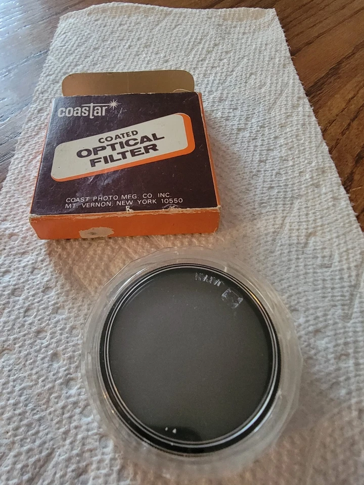 Vintage Coastar 52mm polarizing new in original box - Image 3 of 3