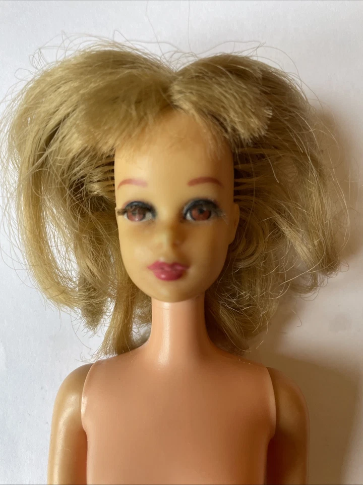 Vintage Barbie Francie Doll with Bendable Legs 1965 Mattel Japan - Image 2 of 4