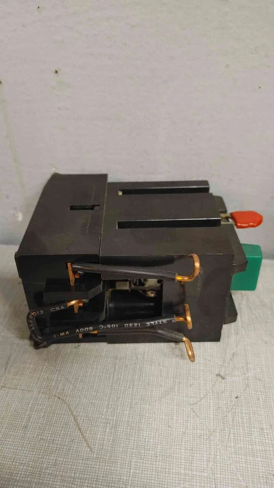 Challenger Manual Motor Starter B100M0C (109360) - Image 3 of 3