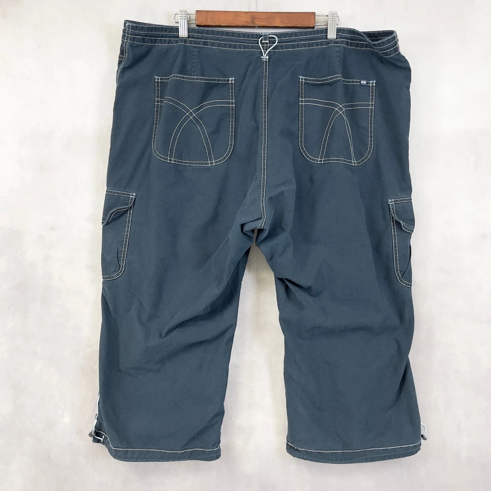 Unionbay Womens Cargo Shorts Size 22 Y2K Skater Street Utility Festival Grunge - Image 2 of 4