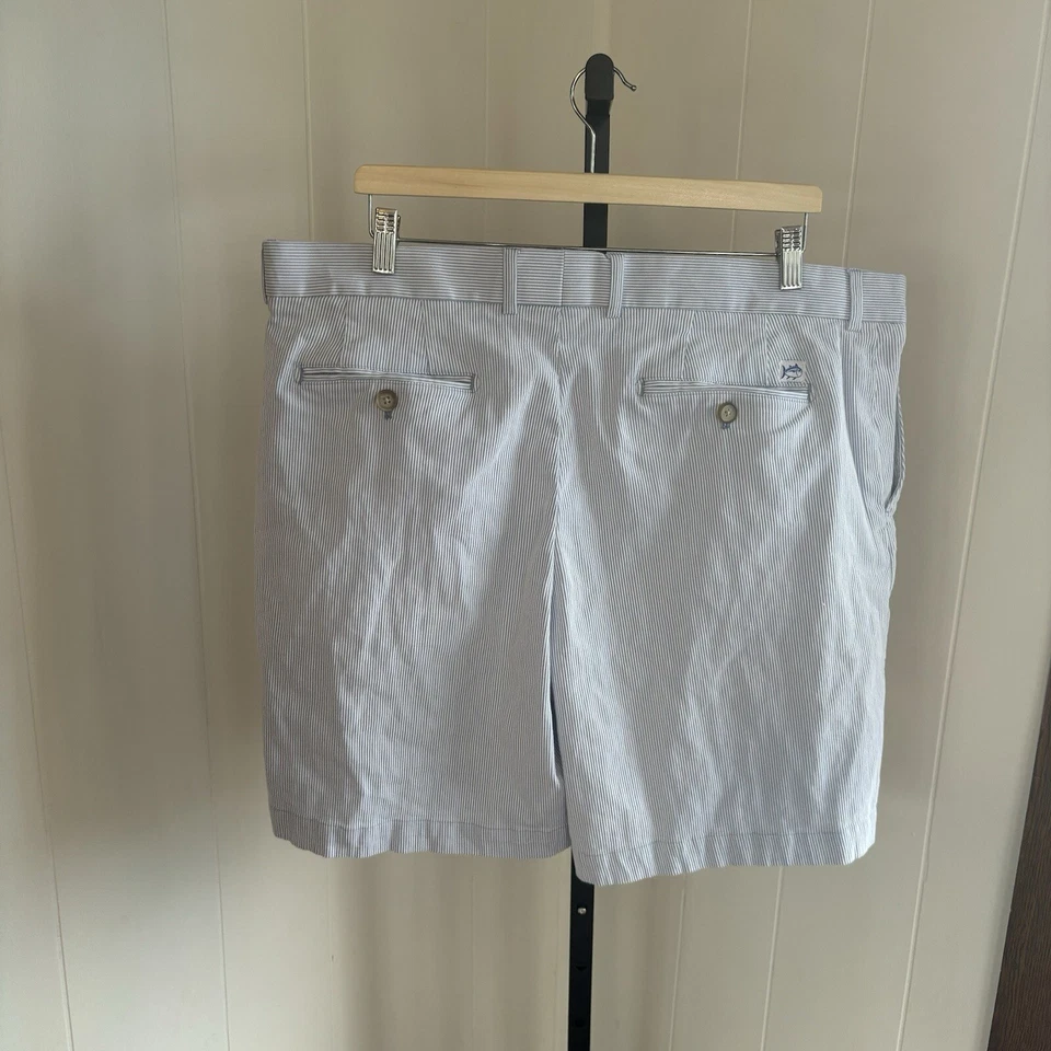 Southern Tide Skipjack Flat Front Blue Corded Stripe Chino Shorts Mens 40x9 - Image 3 of 4