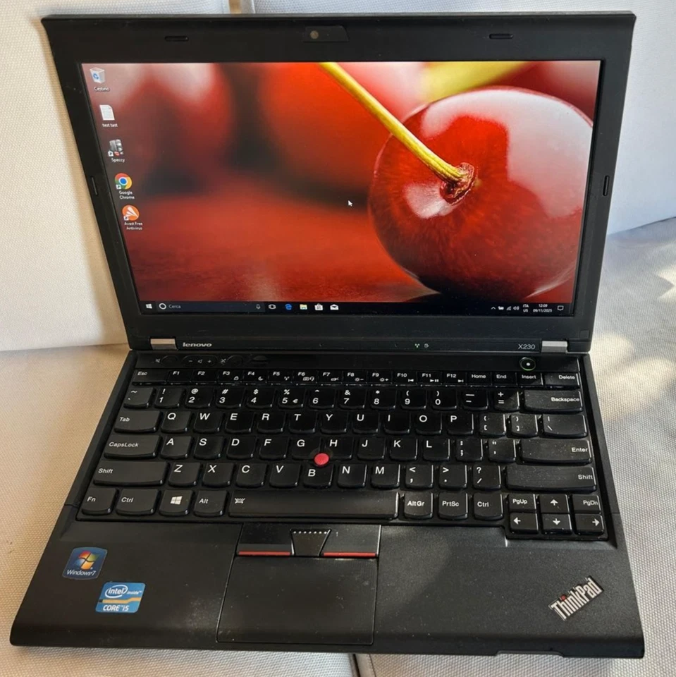 Lenovo ThinkPad X230 Intel i5-3310M 2.50GHz HD 512GB sata, RAM 8GB, Win10, 12,5" - Immagine 3 di 4