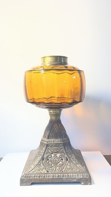 Vintage Oil Lamp Amber Font Kerosene Lamp