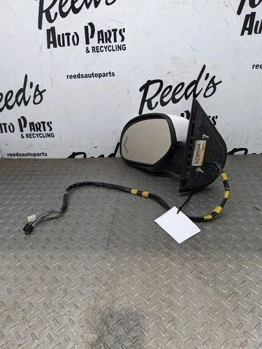 Driver Side View Mirror Power With Turn Signal Fits 07-08 AVALANCHE 1500 1160772
