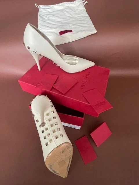 Tacones Valentino | Marfil claro Foto 2 de 4