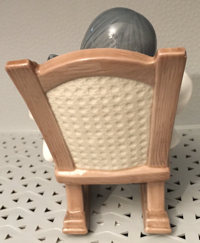 Lladró Porcelain Figurine #5448 'Naptime' Girl Asleep In A Rocking