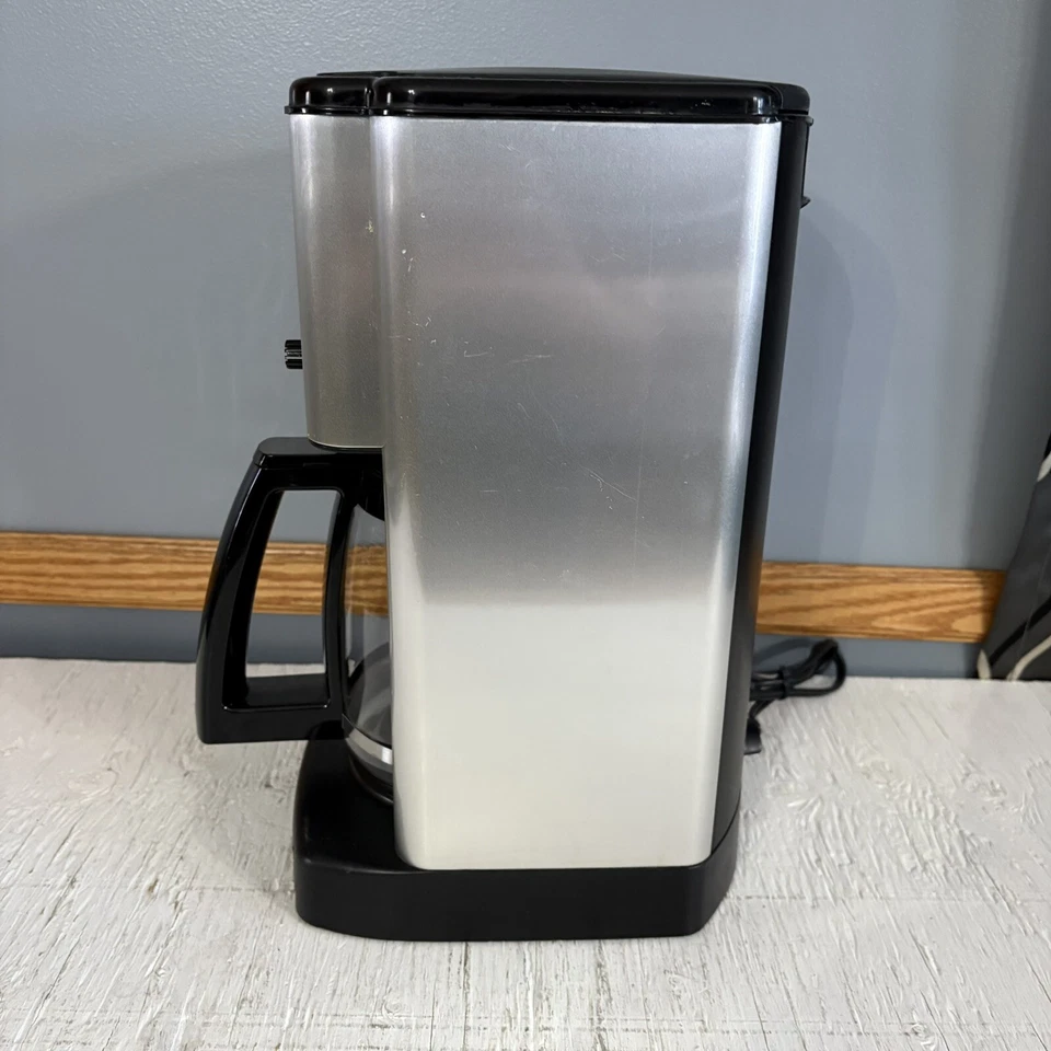 Cuisinart DCC-1200 Brew Central 12-Cup Programmable Coffeemaker Coffee Maker - Image 3 of 4