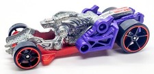 2018 HOT WHEELS SPECTOR HW ROBOTS PURPLE & RED W/ SILVER 1:64 DIECAST 2 7/8" CAR