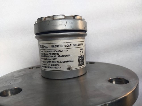 Interruttore di livello magnetico a galleggiante FineTek tipo FDHHM3S210400AP+TA - Foto 3 di 8