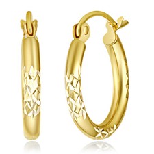 Wellingsale 14k Yellow Gold 2mm Diamond Cut Hoop Earrings (15mm Diameter)