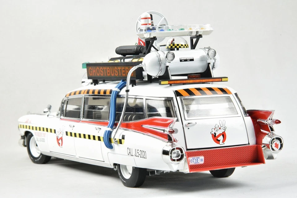 Hot Wheels Elite Ghostbusters II ECTO 1A 1:18 Scale DieCast Model New in Box - Image 3 of 4