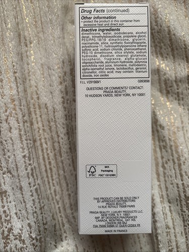 Prada Reveal Skin Optimazing Foundation MN45 Sunscreen SPF17 Refill 1 fl oz - Picture 4 of 10