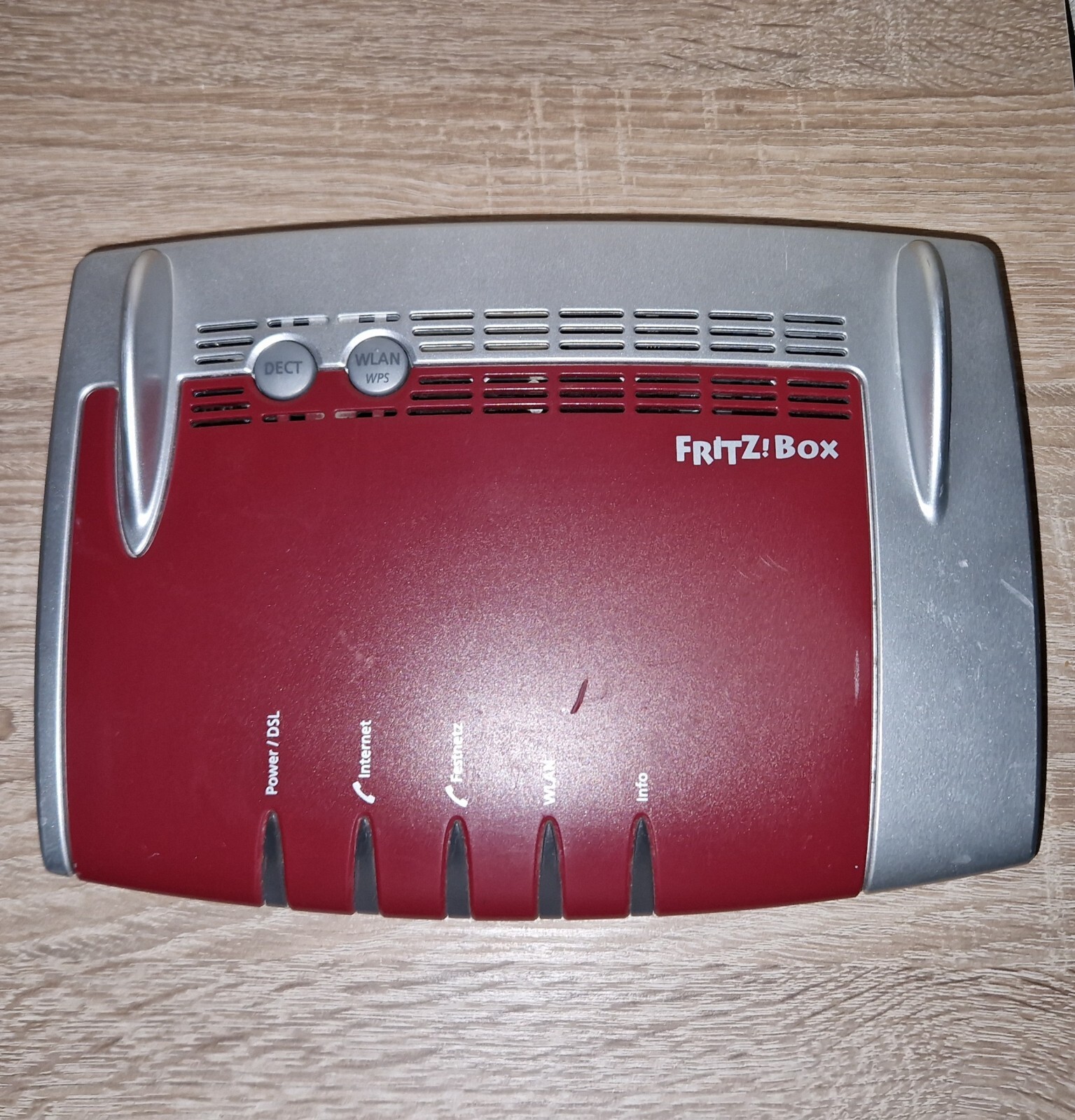 FRITZ!Box 7490 WLANRouter mit Modem Rot/Weiß (20002584) 4023125025846 eBay