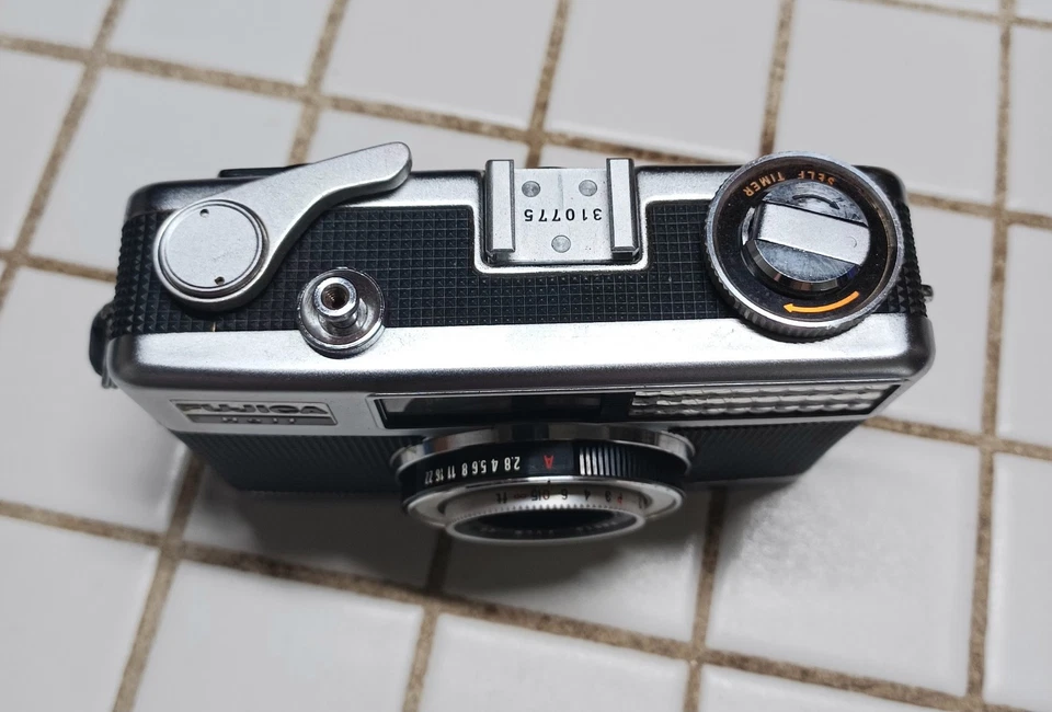Cámara fotográfica Fujica Half 35 mm casi como nueva probada Foto 3 de 4