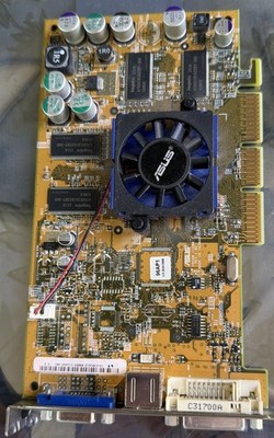 GRAFIKKARTE ASUS NVIDIA GeForce FX5600 128MB DDR DVID S-VIDEO 128-BIT V9560/128M