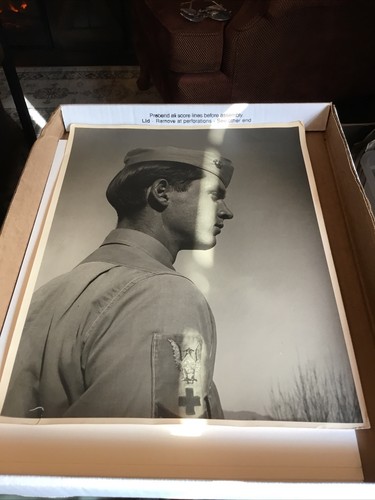 WWII US NAVY CORPSMAN w/EGA Khaki Rate SEPIA PORTRAIT