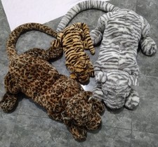 Taylor Tiger Size Large By Jellycat 1pcs 