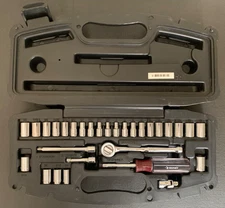 HUSKY  30-Piece 1/4 Drive 6PT SAE and Metric Shallow Socket Set