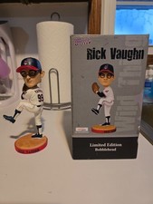 Ricky Vaughn Wild Thing Bobblehead - Major League