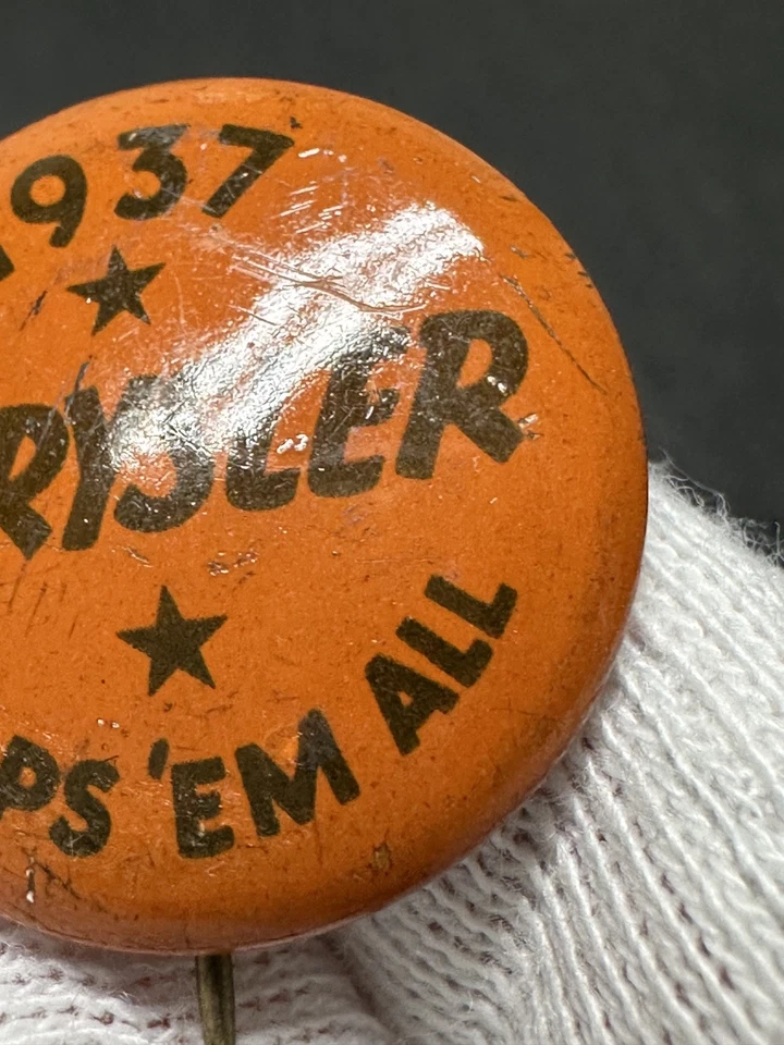 Chrysler Tops 'em 1937 todo naranja pin botón anuncio i939 Foto 4 de 4