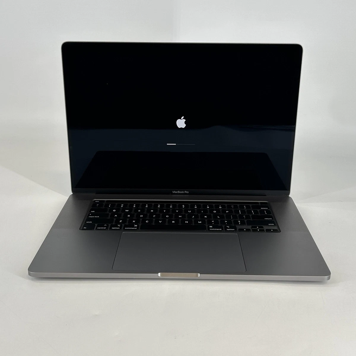 美品 MacBook Pro SSD 2TB(2000GB) Office付き 2024年OS 美品 MacBook Pro 元箱 SSD 2TB 美品 MacBook Pro 13