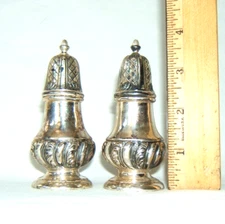 W.B. Mfg Co. (Weidlich Bros) Silverplate Salt & Pepper Shakers