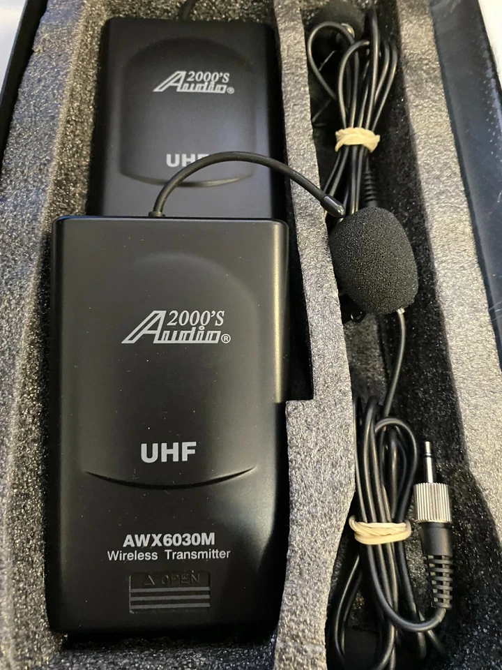 Audio2000'S AWM6032UM Lavaliere (Lapel) Wireless Microphone System  - Image 2 of 4