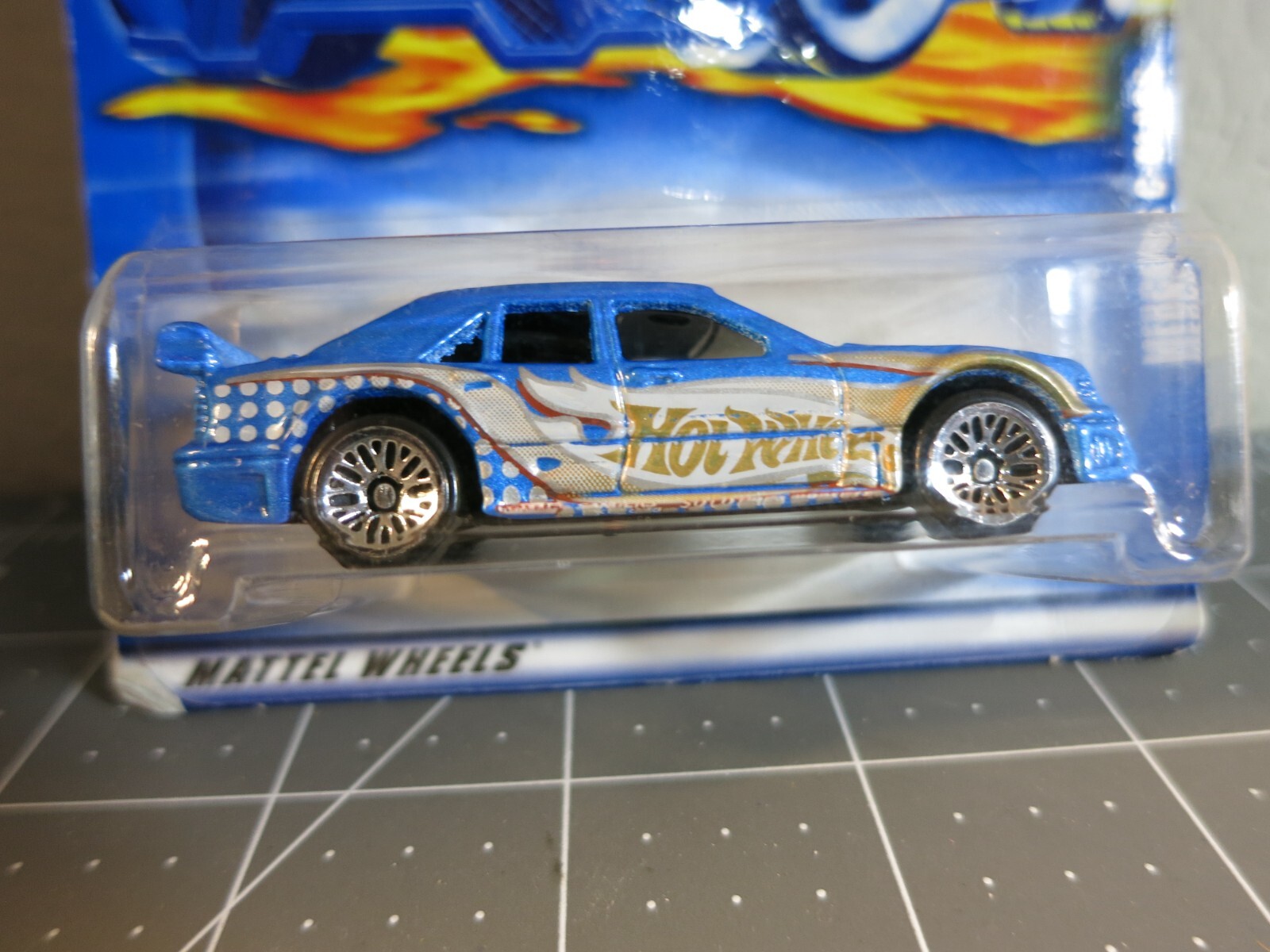 Picture 2 of 5