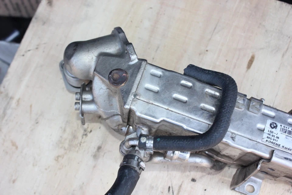 Enfriador de válvula de escape OEM para BMW F33 F83 X3 X4 X5 X6 8517724 Foto 4 de 4