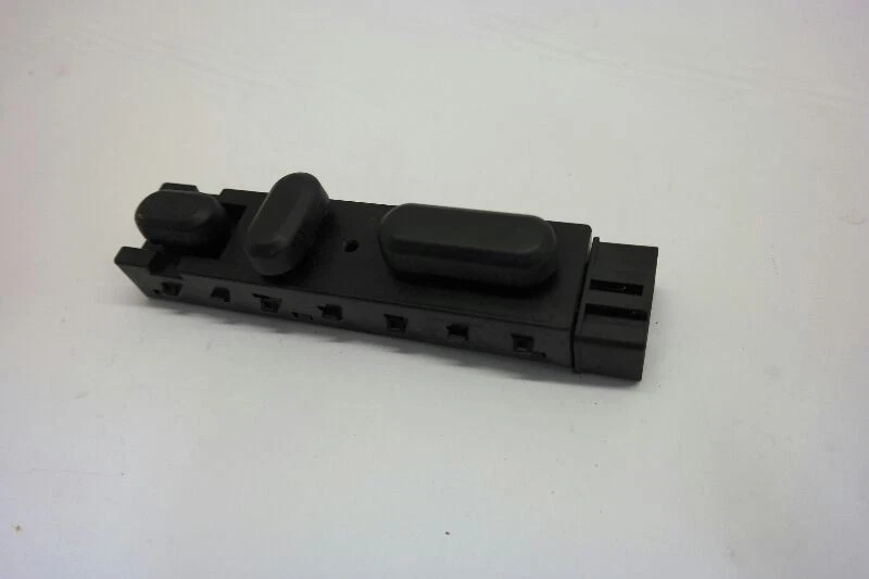 2011 Lincoln MKZ LH Left Front Driver Seat Switch - Image 2 of 4