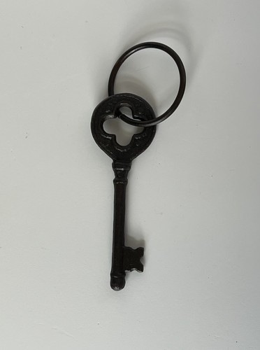 Vtg Large Wrought Iron Door Keys 5.25 in 6.5” w/ring - Looks Early Victorian