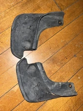 Toyota Corolla Front Left & Right Mud Flap, 1998-2002, 76622-02050 A A1 OEM