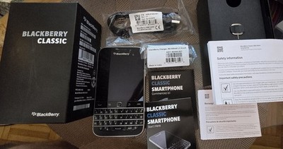 BlackBerry Classic ブラック　q20 BLACKBERRY CLASSIC Q20 - 16GB - BLACK (Unlocked) -- ON SALE