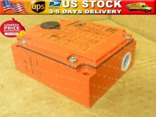 NEW Schneider Telemecanique XCSE5312 Safety Interlock Limit Switch 240/480