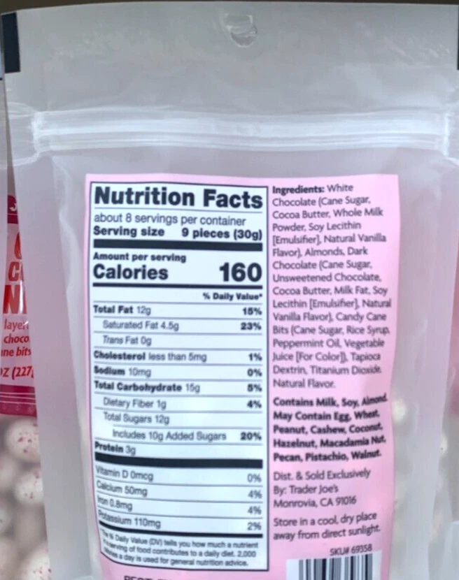2 paquetes de almendras cubiertas de chocolate con bastón de caramelo Trader Joe's de 8 oz cada uno = 16 oz Foto 3 de 3