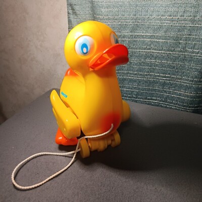 Vintage Chicco Pull-Along Quacking Dikki Duck Toy On Wheels  