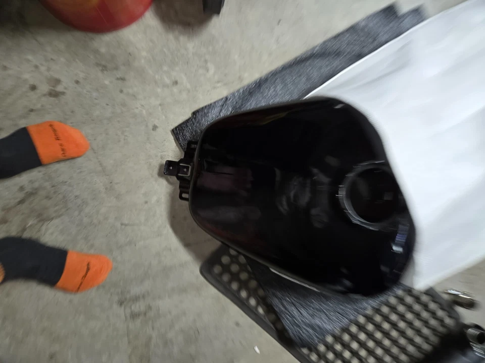  Tanque de gasolina negro Harley FLHXS Street Road Glide Special Hard Candy 2017 bolsa Foto 3 de 4