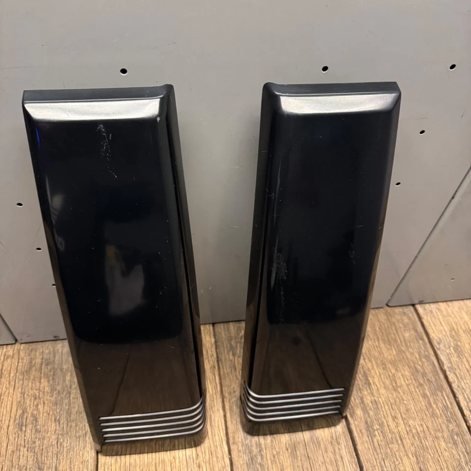 1986-1993 Mazda B2000 B2200 B2600 LX B pillar trim panels pair LH & RH oem Foto 2 de 4