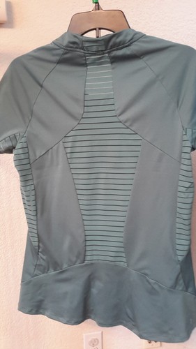 Quechua para mujer Decathlon M/L? Camiseta informal de manga corta usada - Imagen 3 de 6