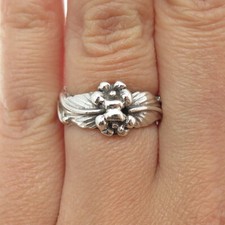 925 Sterling Silver Vintage Floral Blossom Oxidized Ring Size 6.75