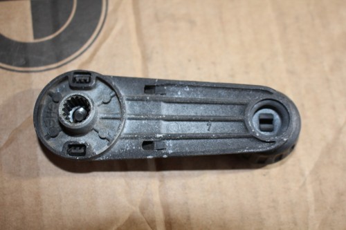 GENUINE BMW E30 CRANK HANDLE WITH COVER MANUAL WINDOW LIFTER BLACK SCHWARZ OEM - Picture 4 of 6
