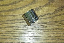 A CRAFTSMAN 3/8 DRIVE 6 POINT SAE STD DEPTH CHROME SOCKETS SIZES 1/4 TO 1 INCH 