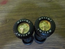 vintage nylint truck set of 6 tires 4 gold color hub-cap 2 axles for parts