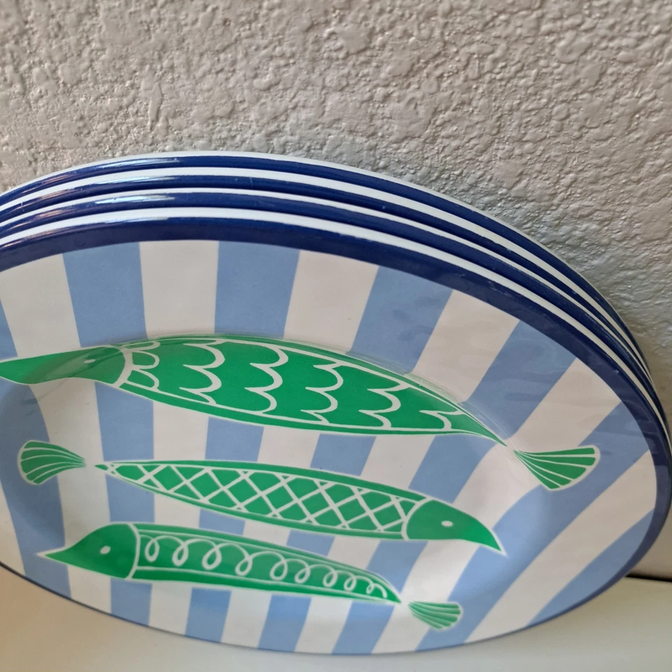 4 Platos de Cena de Melamina Cynthia Rowley Verde Pescado Azul Rayas 11" Pre-Amado  Foto 2 de 4