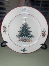 VTG Schumann Arzberg Christmas Tree NOEL Dessert Salad Plate Germany 8