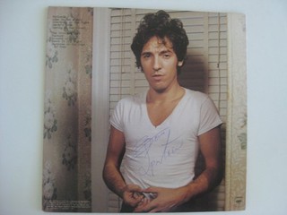 BRUCE SPRINGSTEEN Rare AUTOGRAPHED "DARKNESS" LP HAND SIGNED IN PERSON IN 1978