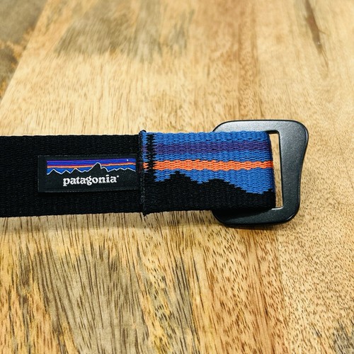 Patagonia Belt, 42” Blue Friction Buckle Design Fitz Roy Mountain Pattern VTG - Picture 3 of 5