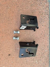 Roadmaster RM-910653 EZ hook anchor plates;